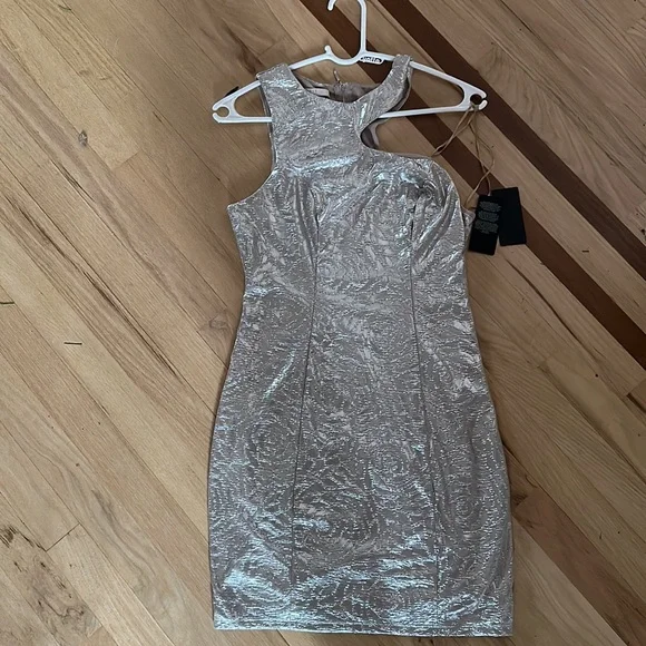 Dresses | Guess Gold Cocktail Dress Sz M | Poshmark